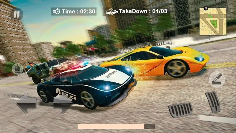 Captura de tela mostrando o recurso de dinheiro infinito no Police Car Chase: Smashing Cop MOD APK.