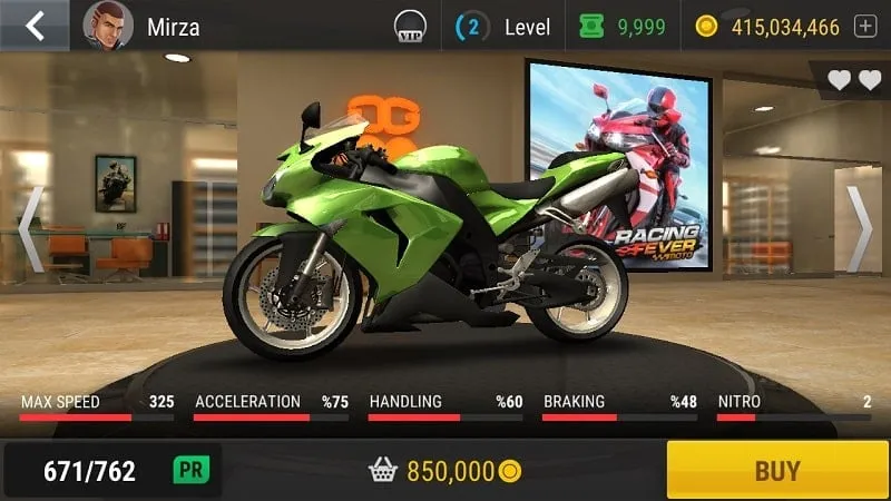 Ảnh chụp màn hình cửa hàng trong game Racing Fever Moto hiển thị các loại xe và nâng cấp có sẵn.