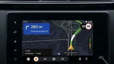 Yandex Maps mod interface showing premium features